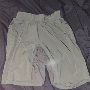 Lululemon Men’s The Short Luxtreme Line 9”